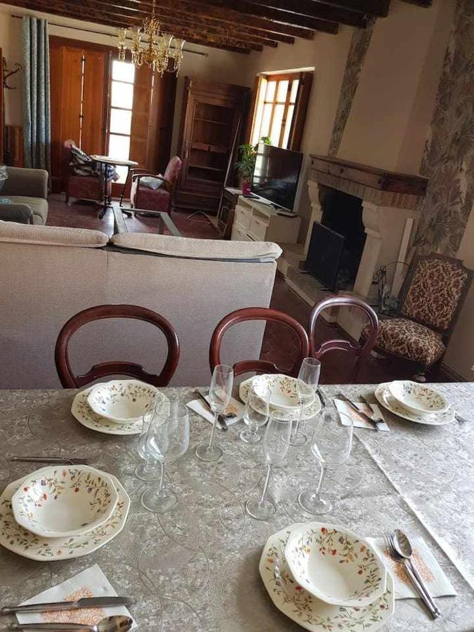 Casa De Campo Con Piscina 12 Personas Valladolid Bagian luar foto