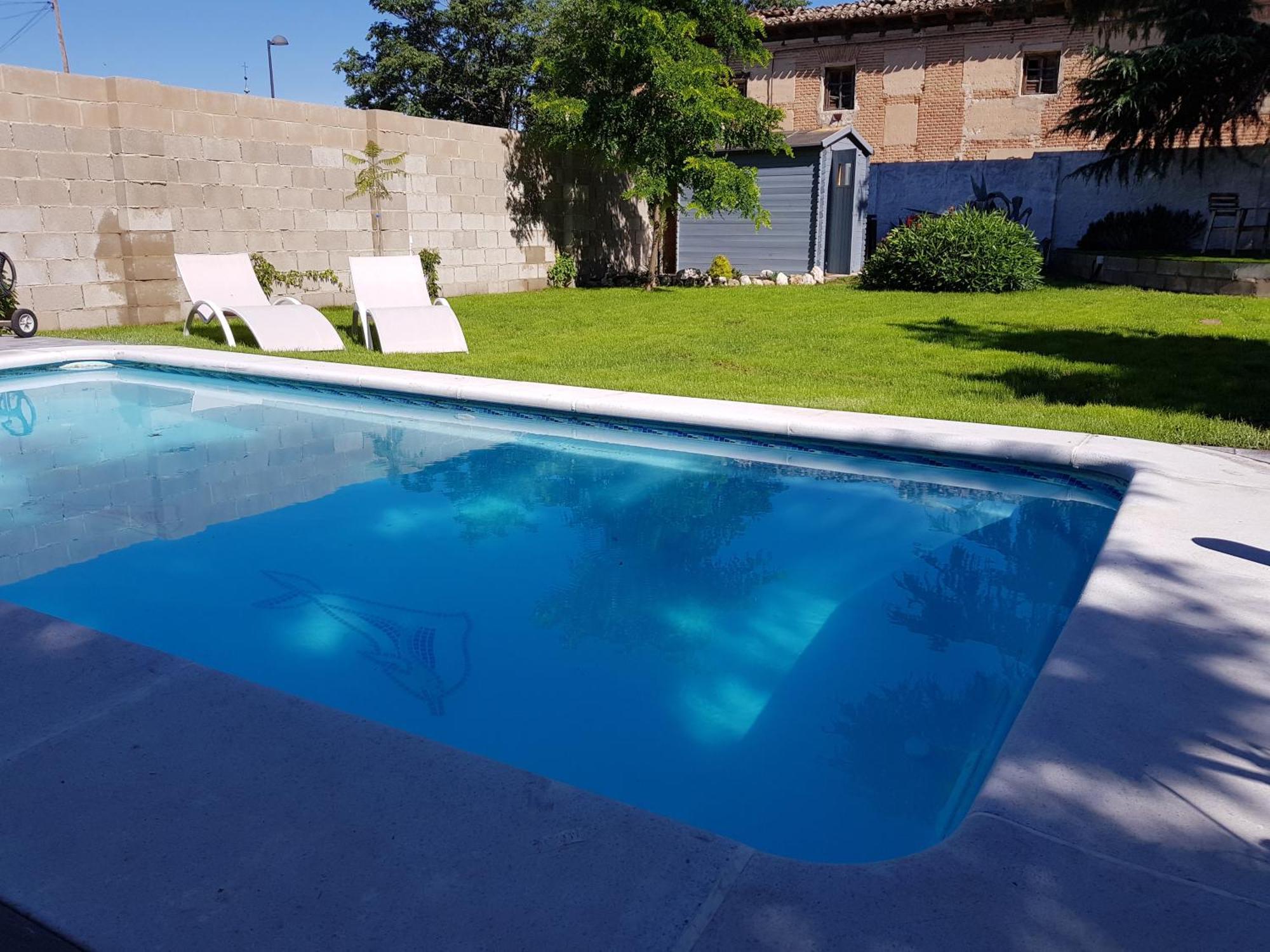 Casa De Campo Con Piscina 12 Personas Valladolid Bagian luar foto